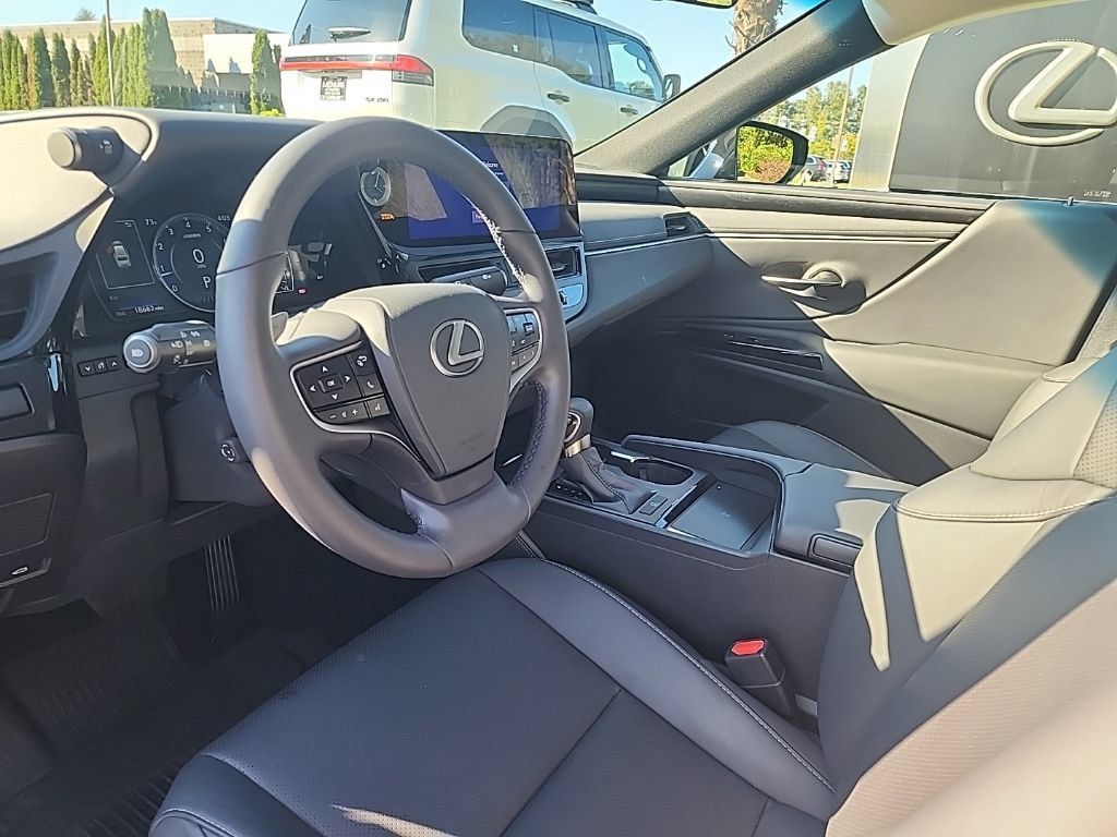 Certified 2024 Lexus ES 350 w/ Premium Package FWD image 11