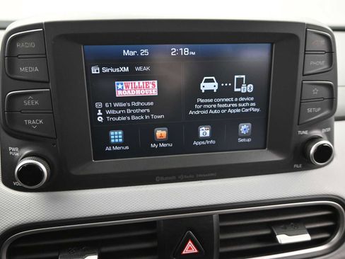 Used 2018 Hyundai Kona SEL image 17