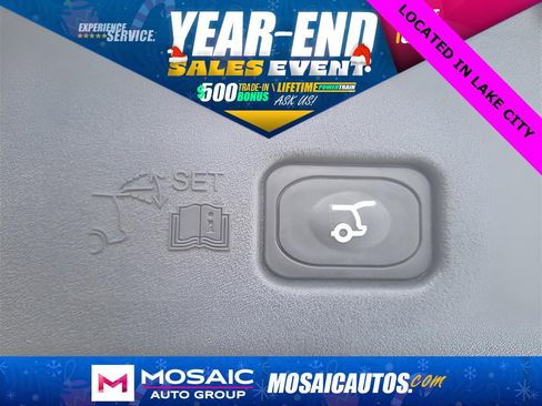 Used 2024 Lincoln Nautilus Reserve w/ Equipment Group 202A image 34