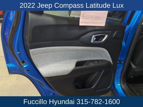 Used 2022 Jeep Compass Latitude w/ Sun and Sound Group image 19