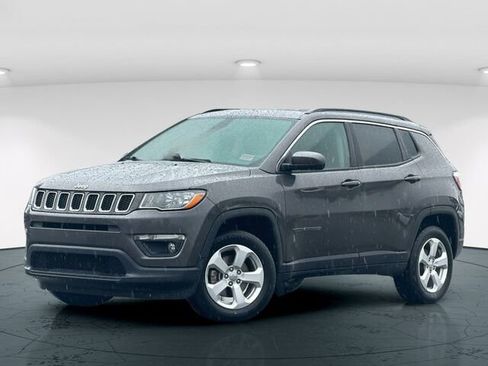 Used 2020 Jeep Compass Latitude w/ Popular Equipment Group image 2