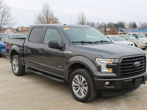 Used 2017 Ford F150 XL w/ Equipment Group 101A Mid image 8