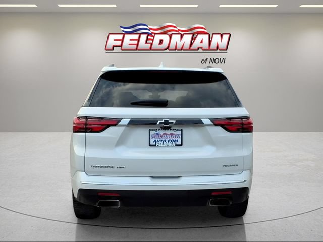 Used 2023 Chevrolet Traverse Premier AWD/4WD image 4