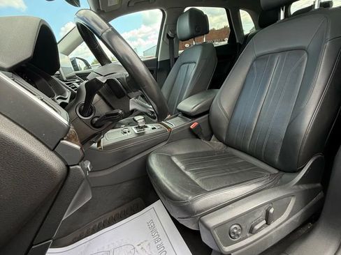 Used 2019 Audi Q5 2.0T Premium Plus w/ Premium Plus Package image 11