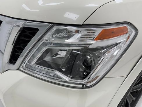 Used 2019 Nissan Armada Platinum w/ Captain's Chairs Package image 6