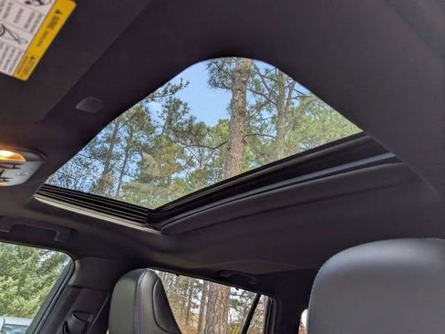 Used 2022 Toyota Highlander XSE image 26