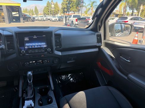 Used 2023 Nissan Frontier Pro-X w/ Technology Package image 21
