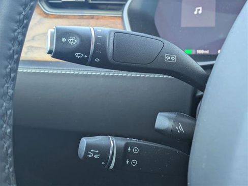 Used 2018 Tesla Model X P100D image 12