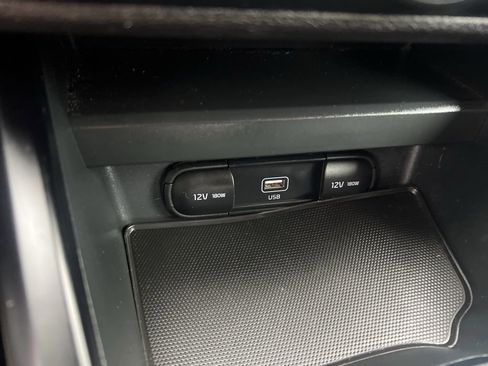 Used 2022 Kia Soul LX w/ Technology Package image 54