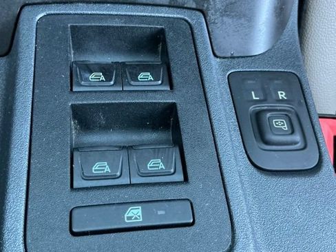 Used 2023 Ford Bronco Wildtrak AWD/4WD image 30