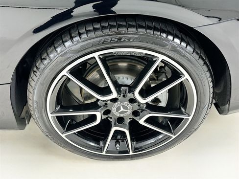 Used 2023 Mercedes-Benz C 300 Coupe image 33