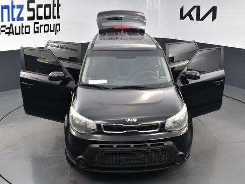 Used 2015 Kia Soul + FWD image 29