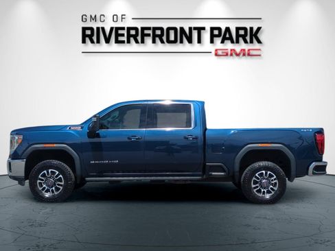 Used 2021 GMC Sierra 2500 SLE w/ SLE Value Package; AWD/4WD image 6