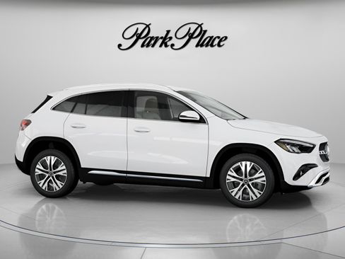 New 2026 Mercedes-Benz GLA 250 4MATIC image 27