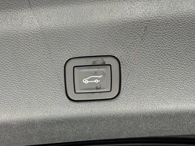New 2026 Chevrolet Tahoe High Country AWD/4WD image 6