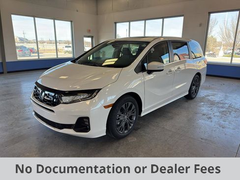 New 2026 Honda Odyssey Touring image 1