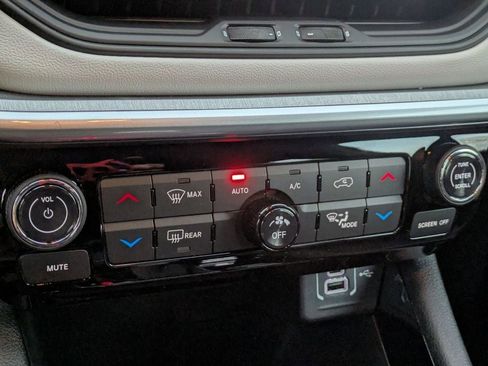 New 2026 Jeep Compass Limited w/ Mopar All Weather Package image 21