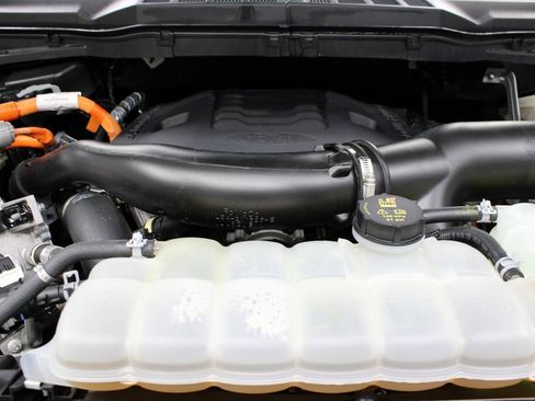 Used 2022 Ford F150 Platinum w/ Equipment Group 701A High image 35