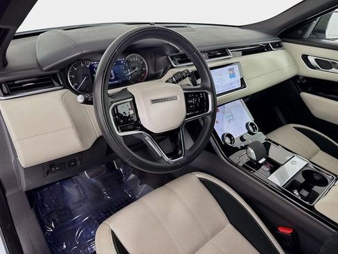 Certified 2023 Land Rover Range Rover Velar R-Dynamic S image 9