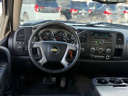 Used 2013 Chevrolet Silverado 2500 LT w/ Convenience Package image 13