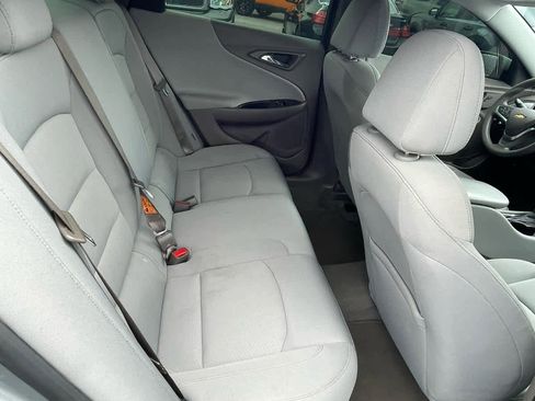 Used 2024 Chevrolet Malibu LS FWD image 22