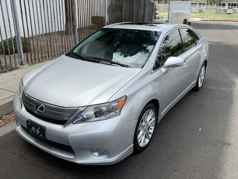 Used 2010 Lexus HS 250h FWD image 2