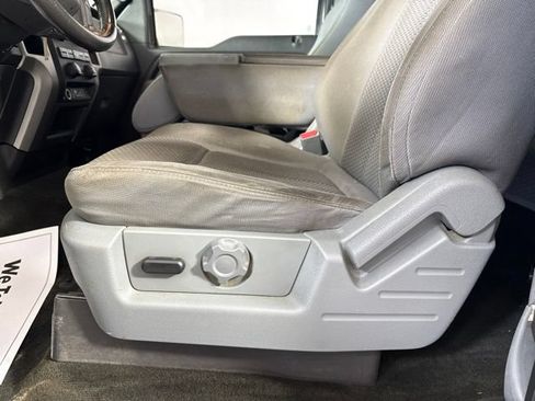 Used 2012 Ford F150 XLT w/ XLT Chrome Pkg AWD/4WD image 13