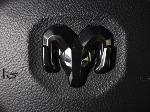 Used 2022 RAM 1500 Limited w/ Body Color Bumper Group AWD/4WD image 37