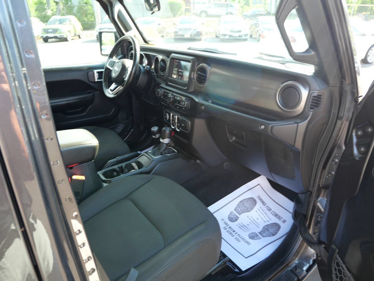 Used 2020 Jeep Gladiator Sport w/ Quick Order Package 24S AWD/4WD image 27