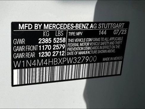 Used 2023 Mercedes-Benz GLB 250 4MATIC image 19