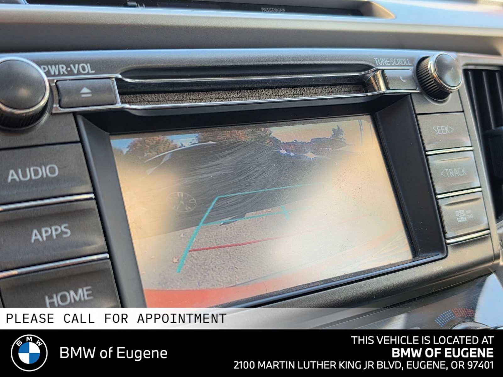 Used 2015 Toyota RAV4 XLE AWD/4WD image 28