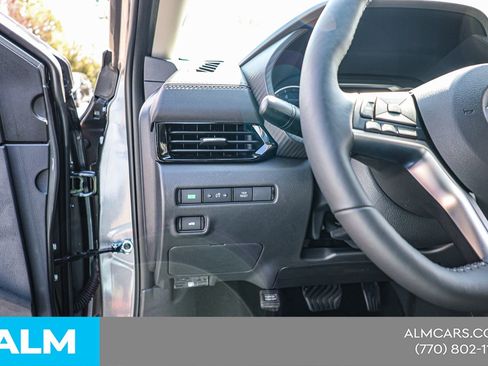 Used 2025 Nissan Sentra SV w/ All-Weather Package image 21