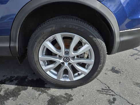 Used 2022 Nissan Rogue Sport S image 34