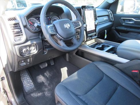 New 2026 RAM 1500 Big Horn AWD/4WD image 16
