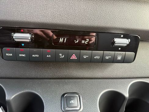 New 2025 Mercedes-Benz Sprinter 2500 image 33