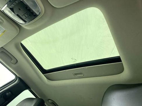 Used 2012 Jeep Grand Cherokee Laredo image 20