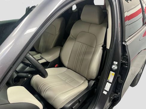 Used 2024 Honda HR-V EX-L image 18
