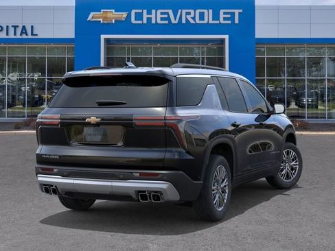 New 2026 Chevrolet Traverse LT w/ Driver Confidence Package FWD image 4