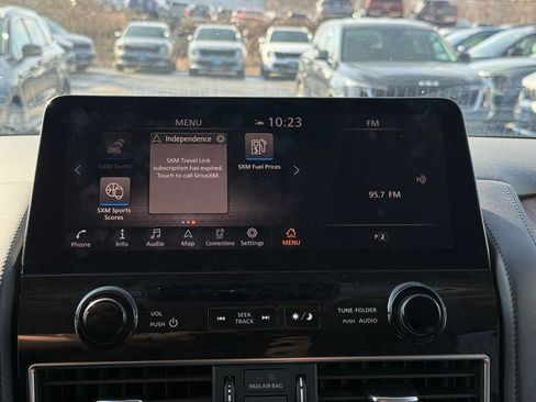 Used 2024 Nissan Armada SL image 43