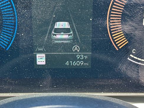 Used 2025 Hyundai Tucson SEL FWD image 26