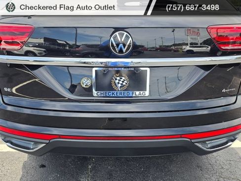 Used 2023 Volkswagen Atlas Cross Sport SE AWD/4WD image 17