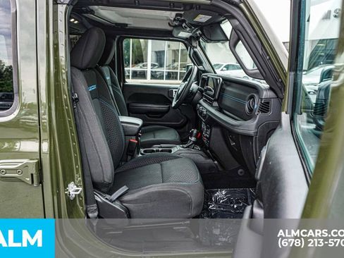 Used 2024 Jeep Wrangler Unlimited Rubicon 4xe AWD/4WD image 23