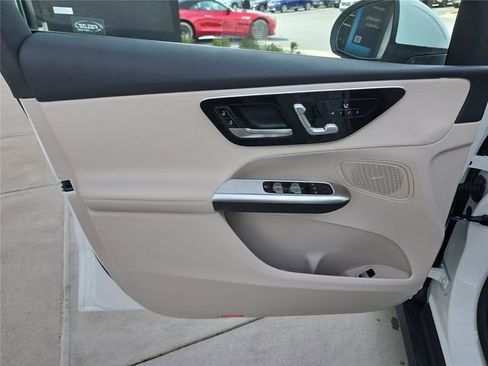New 2026 Mercedes-Benz GLC 300 4MATIC image 19