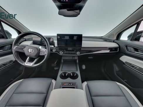 Used 2024 Honda Prologue Touring image 24