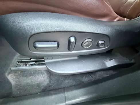 Used 2020 Buick Enclave Avenir w/ Avenir Technology Package image 18