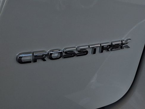 Used 2023 Subaru Crosstrek 2.5i Limited AWD/4WD image 30