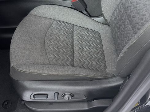 Used 2022 Chevrolet Equinox LT AWD/4WD image 18