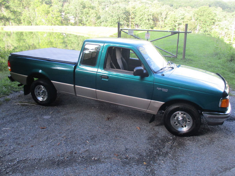 Used 1997 Ford Ranger XLT RWD image 2