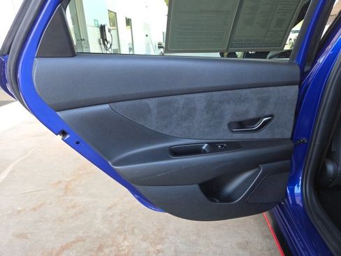 Used 2022 Hyundai Elantra N image 37