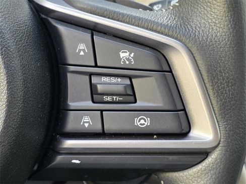 Used 2023 Subaru Outback Limited image 31